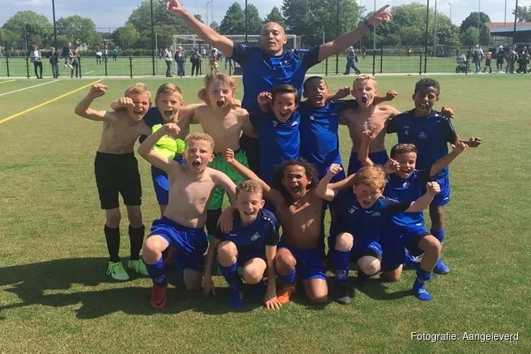 DEM JO11-1, kampioen van de Hoofdklasse C, een team dat altijd wil winnen