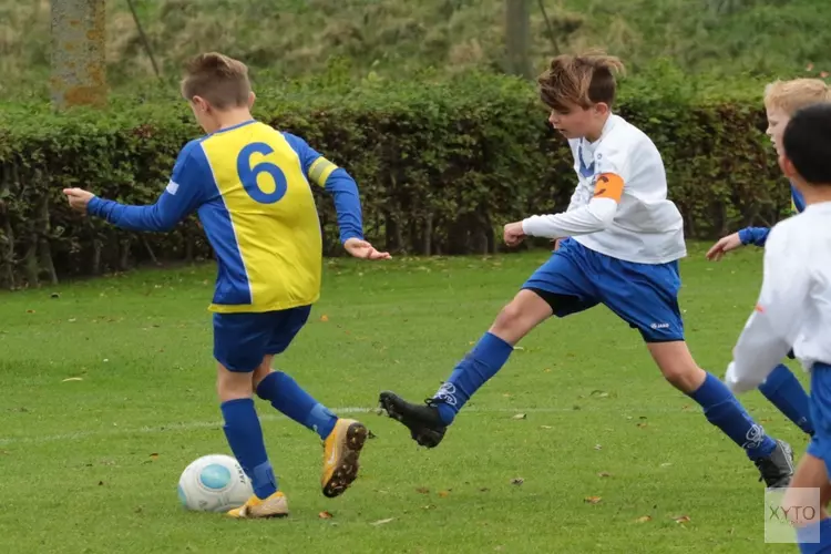 22 R.K.V.V. DEM spelers geselecteerd door de KNVB en 12 spelers lopen stage bij BVO&#39;s.