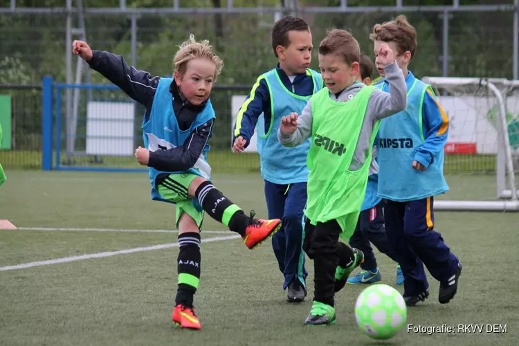 Voetbalvereniging DEM organiseert open training voor de jeugd