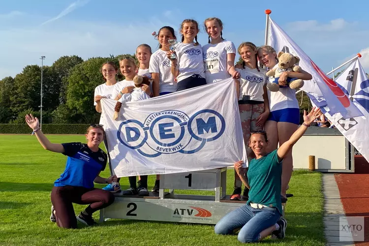 DEM meisjes succesvol in de C en D finale van de competitie