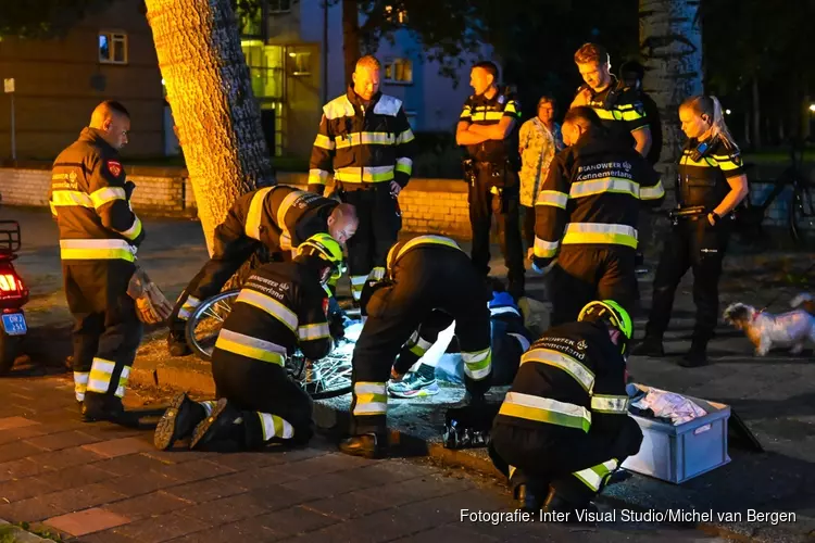 Brandweer bevrijdt bekneld geraakte fietser uit benarde positie