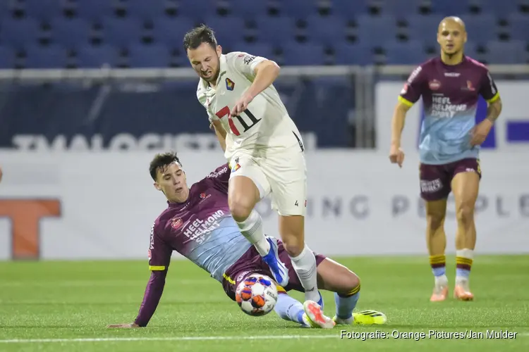 Telstar pakt tegen Helmond Sport eindelijk weer eens de volle buit