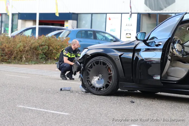 Botsing op de Flevoland in Beverwijk