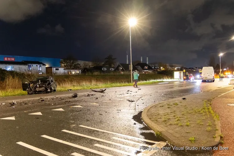 Gewonde en veel schade bij ongeval in Beverwijk