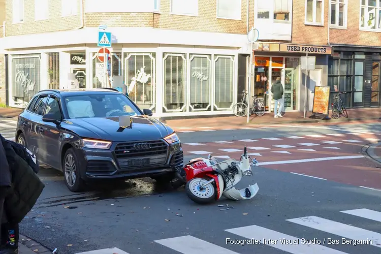 Scooterrijder gewond op beruchte kruising in Beverwijk