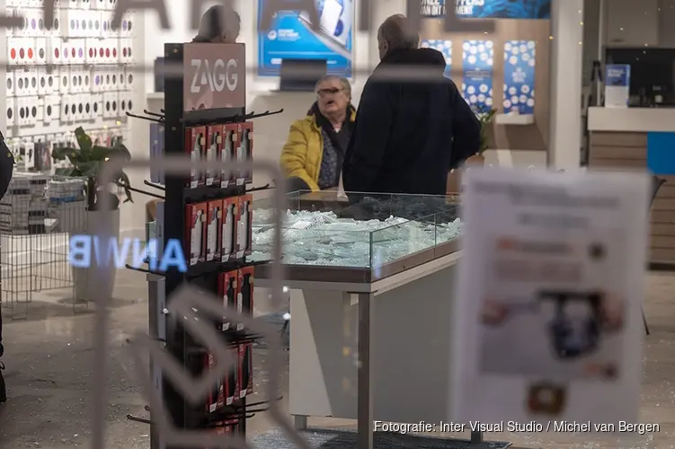 Overval op telefoonwinkel Breestraat in Beverwijk