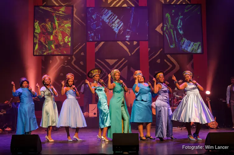 Spetterende show in Afrikaanse sferen