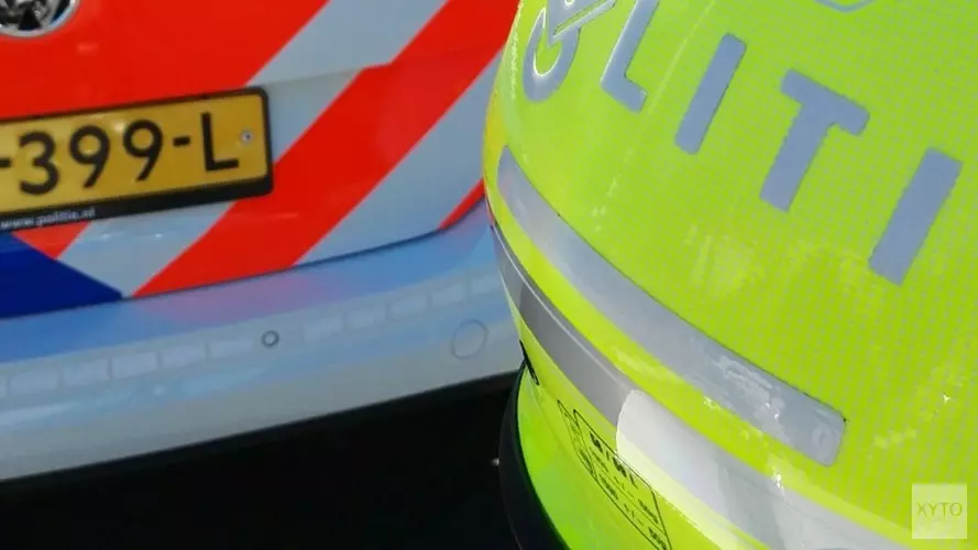 Auto vliegt uit de bocht na verkeersruzie(video)